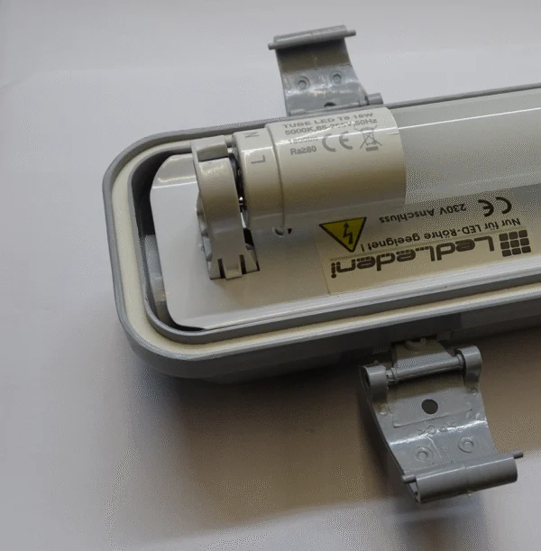 1 x T8 LED Armatur | IP65 - Image 2